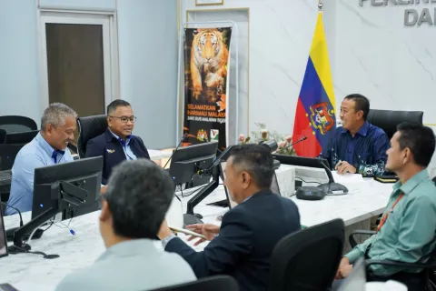 Kunjungan Hormat Ketua Pegawai Eksekutif RAC ke Jabatan PERHILITAN