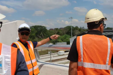 Lawatan ke Projek Cadangan Mereka Bentuk, Membina dan Menyiapkan Viaduct Merentasi Depoh Kempas Baru