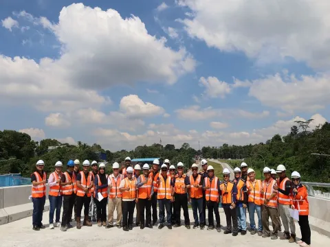 Lawatan ke Projek Cadangan Mereka Bentuk, Membina dan Menyiapkan Viaduct Merentasi Depoh Kempas Baru